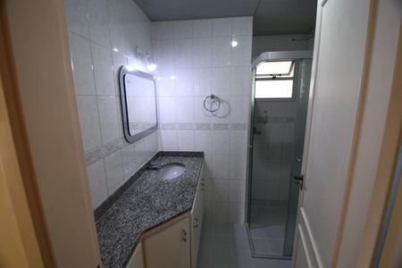 Apartamento à venda com 86m², 2 quartos e 2 vagasBanheiro Social