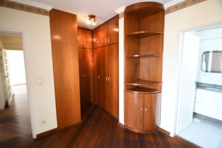 Apartamento à venda com 86m², 2 quartos e 2 vagasQuarto 3 - Suíte