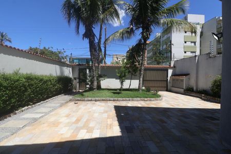 Casa para alugar com 600m², 4 quartos e 4 vagasVaranda