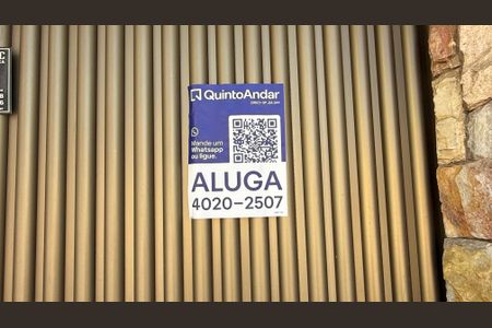 Casa para alugar com 600m², 4 quartos e 4 vagasFachada