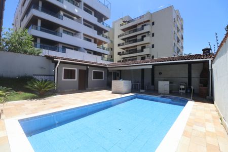 Casa para alugar com 600m², 4 quartos e 4 vagasQuintal