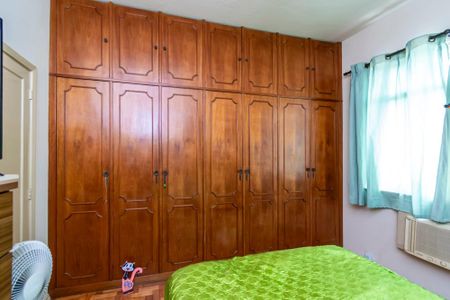 Apartamento à venda com 59m², 2 quartos e 2 vagasQuarto 2 - Armários