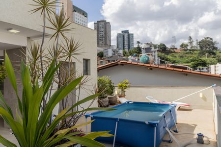 Apartamento à venda com 280m², 4 quartos e 2 vagasÁrea externa