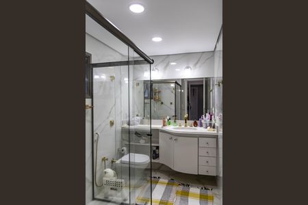 Apartamento à venda com 280m², 4 quartos e 2 vagasBanheiro da Suíte 1