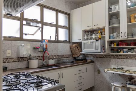 Apartamento à venda com 280m², 4 quartos e 2 vagasCozinha