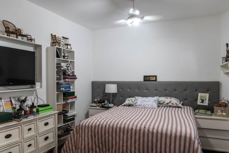 Apartamento à venda com 280m², 4 quartos e 2 vagasSuíte 1