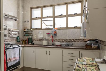 Apartamento à venda com 280m², 4 quartos e 2 vagasCozinha