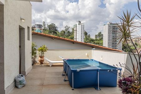 Apartamento à venda com 280m², 4 quartos e 2 vagasÁrea externa
