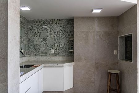 Apartamento à venda com 280m², 4 quartos e 2 vagasChurrasqueira