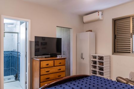 Apartamento à venda com 280m², 4 quartos e 2 vagasSuíte 2