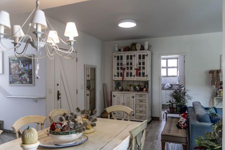 Apartamento à venda com 280m², 4 quartos e 2 vagasCopa