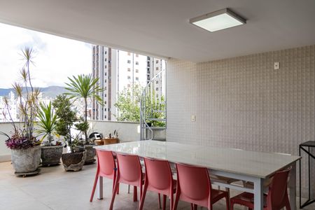 Apartamento à venda com 280m², 4 quartos e 2 vagasEspaço Gourmet