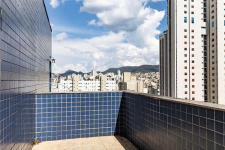 Apartamento à venda com 280m², 4 quartos e 2 vagasVaranda