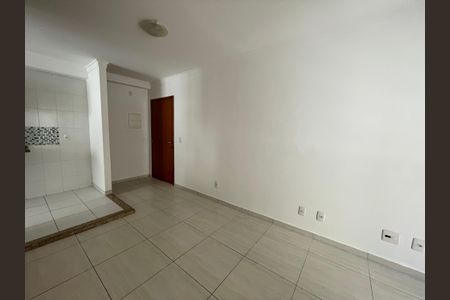 Sala de apartamento para alugar com 2 quartos, 47m² em Parque Rincao, Cotia