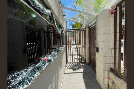 Apartamento para alugar com 47m², 2 quartos e 2 vagasFachada e portaria