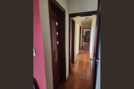 Casa à venda com 180m², 3 quartos e 2 vagas