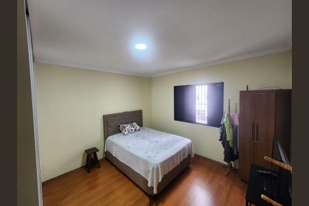 Casa à venda com 180m², 3 quartos e 2 vagas