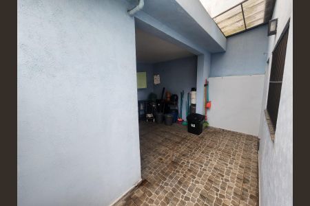Casa à venda com 180m², 3 quartos e 2 vagas