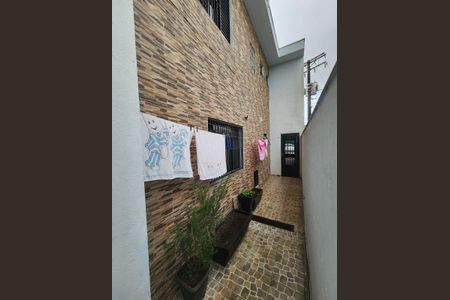 Casa à venda com 180m², 3 quartos e 2 vagas