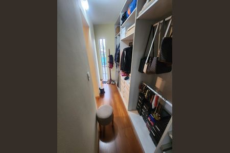 Casa à venda com 180m², 3 quartos e 2 vagas