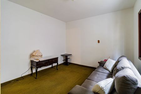 Casa à venda com 180m², 3 quartos e 5 vagasSuíte 03