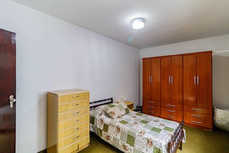 Casa à venda com 180m², 3 quartos e 5 vagasSuíte 01