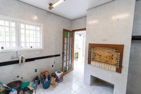 Cozinha de casa para alugar com 3 quartos, 242m² em Jardim Isabel, Porto Alegre