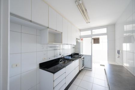 Apartamento à venda com 84m², 3 quartos e 2 vagasCozinha