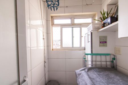 Apartamento para alugar com 65m², 3 quartos e 1 vagaÁrea de Serviço