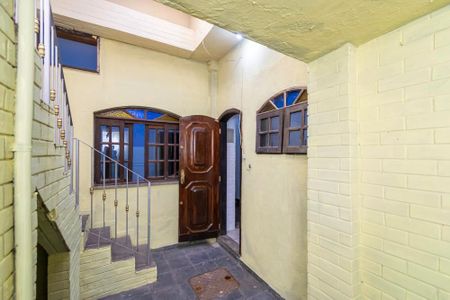 Casa de condomínio para alugar com 180m², 3 quartos e 1 vagaÁrea de Serviço