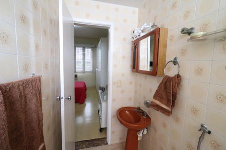 Apartamento à venda com 98m², 3 quartos e 1 vagaBanheiro Social