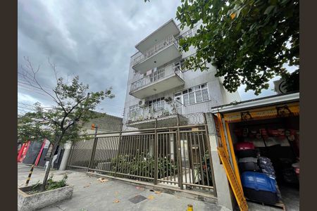 Apartamento à venda com 98m², 3 quartos e 1 vagaFachada