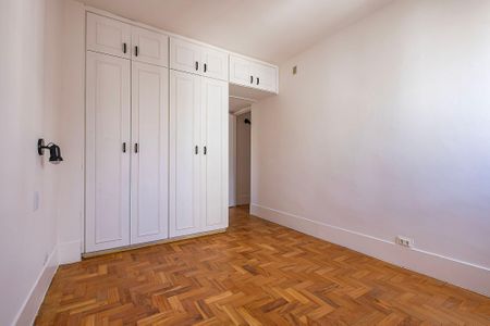 Quarto 1 de apartamento para alugar com 2 quartos, 74m² em Pinheiros, São Paulo