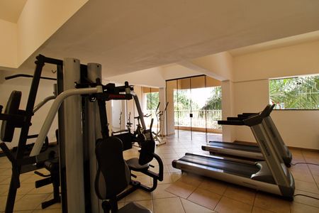 Apartamento para alugar com 83m², 2 quartos e 2 vagasÁrea comum - Academia