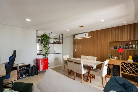Apartamento para alugar com 83m², 2 quartos e 2 vagasSala