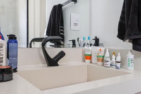 Apartamento para alugar com 83m², 2 quartos e 2 vagasBanheiro da Suíte 1