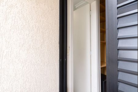 Apartamento para alugar com 60m², 2 quartos e sem vagaVaranda da Suíte