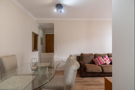 Apartamento para alugar com 60m², 2 quartos e sem vagaSala