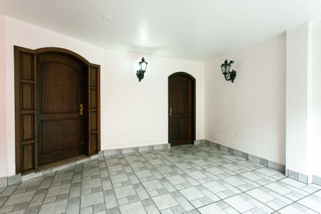 Casa para alugar com 250m², 3 quartos e 3 vagas Casa para alugar com 250m², 3 quartos e 3 vagasGaragem