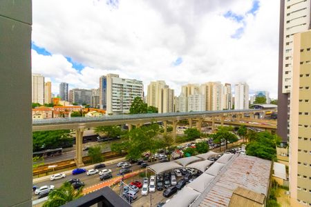 Apartamento para alugar com 1 quarto, 27m² em Campo Belo, São Paulo
