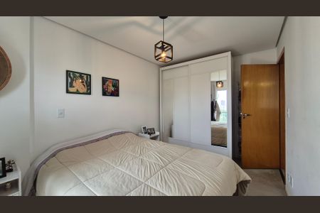 Suíte  de apartamento à venda com 2 quartos, 67m² em Jardim, Santo André