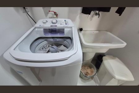 Apartamento à venda com 67m², 2 quartos e 2 vagasÁrea de serviço 