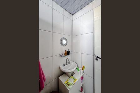 Apartamento à venda com 60m², 2 quartos e sem vagaBanheiro da Suíte