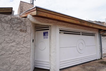 Casa para alugar com 150m², 3 quartos e 3 vagasFachada Plaquinha