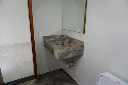 Casa para alugar com 150m², 3 quartos e 3 vagasBanheiro da Suíte 1