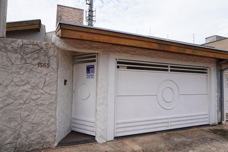 Casa para alugar com 150m², 3 quartos e 3 vagasFachada