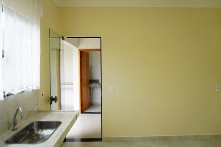 Casa para alugar com 150m², 3 quartos e 3 vagasCozinha