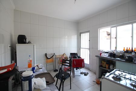 Casa de condomínio para alugar com 145m², 2 quartos e 4 vagasCozinha