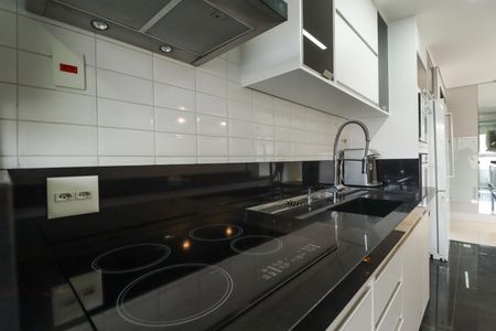 Apartamento à venda com 70m², 1 quarto e 1 vagaCozinha e Área de Serviço
