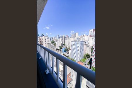 Studio para alugar com 24m², 0 quarto e sem vaga Studio para alugar com 24m², 0 quarto e sem vagaVaranda - Vista